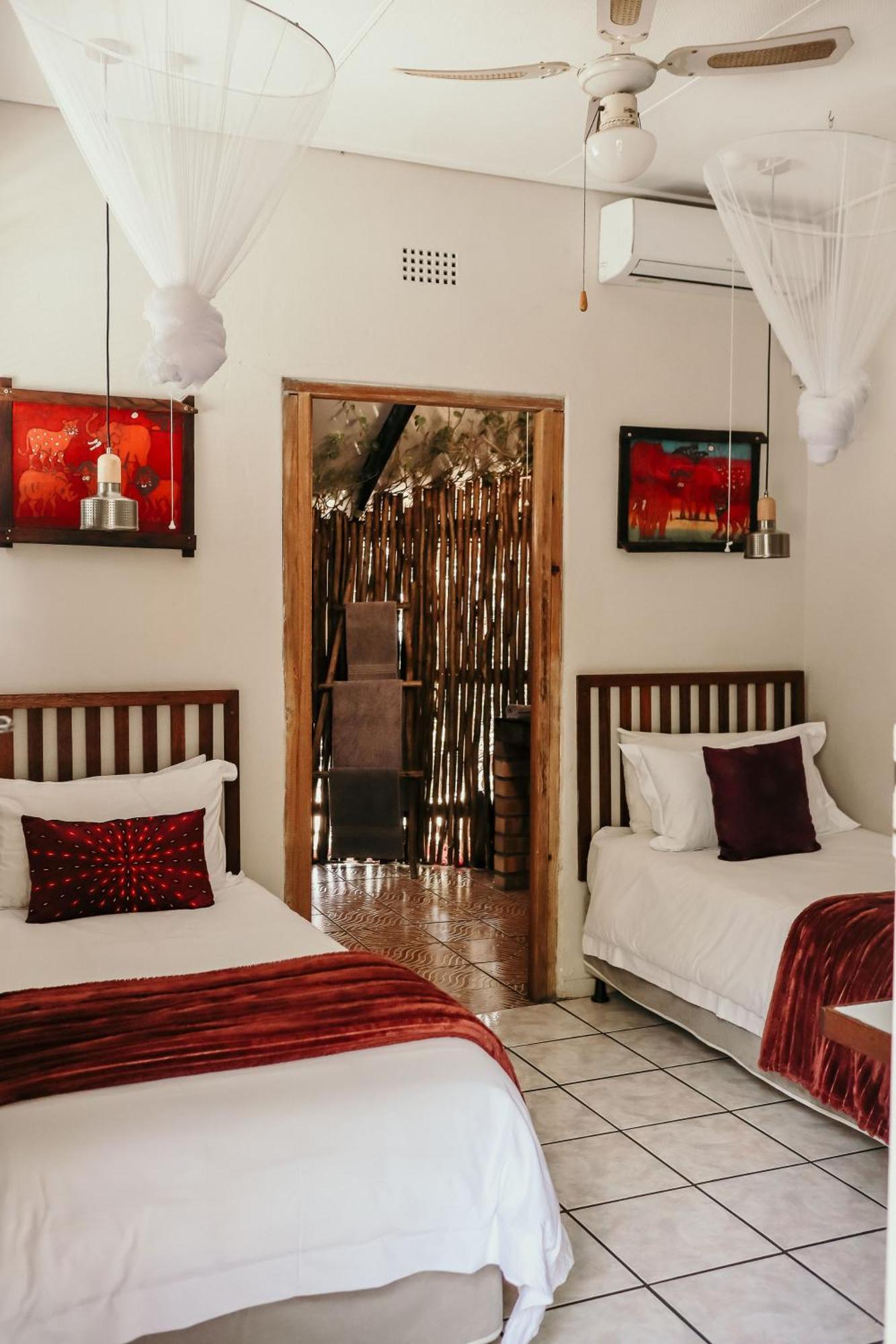 Hotel A Traveller'S Palm Phalaborwa Exterior foto